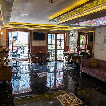 Royal Garden Suite And Hotel Стамбул Экстерьер фото